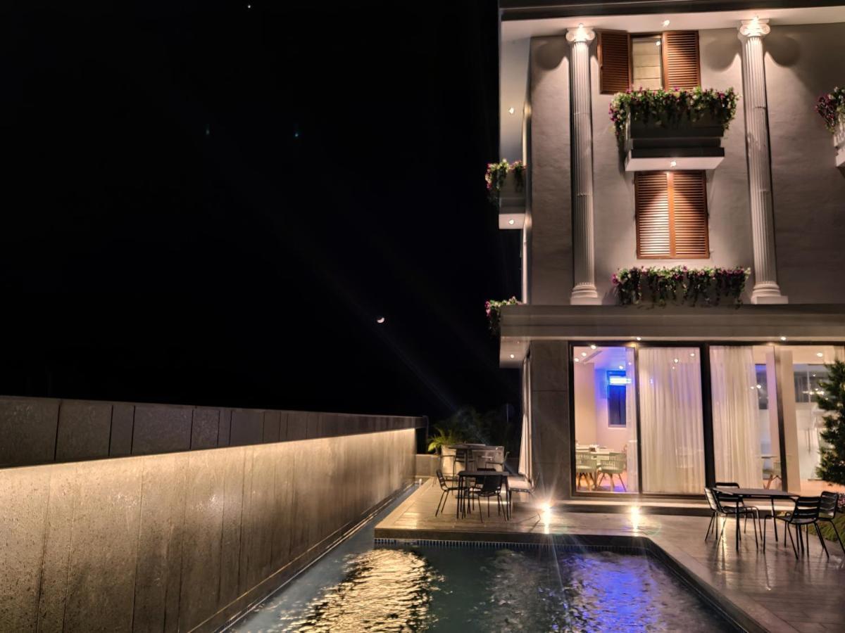 Leela Resort, The Exotic Boutique Hotel - Pure Veg Mahābaleshwar Exterior foto